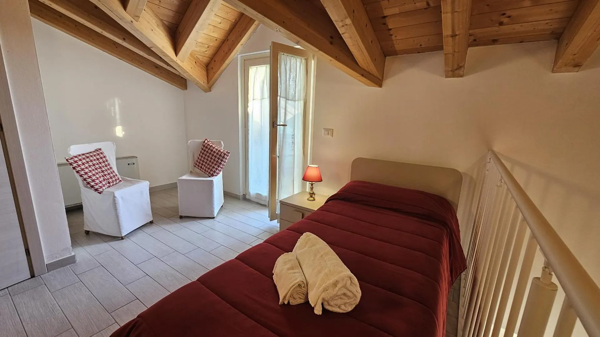 Residenza Pastrengo Apartments - Regarda Travel