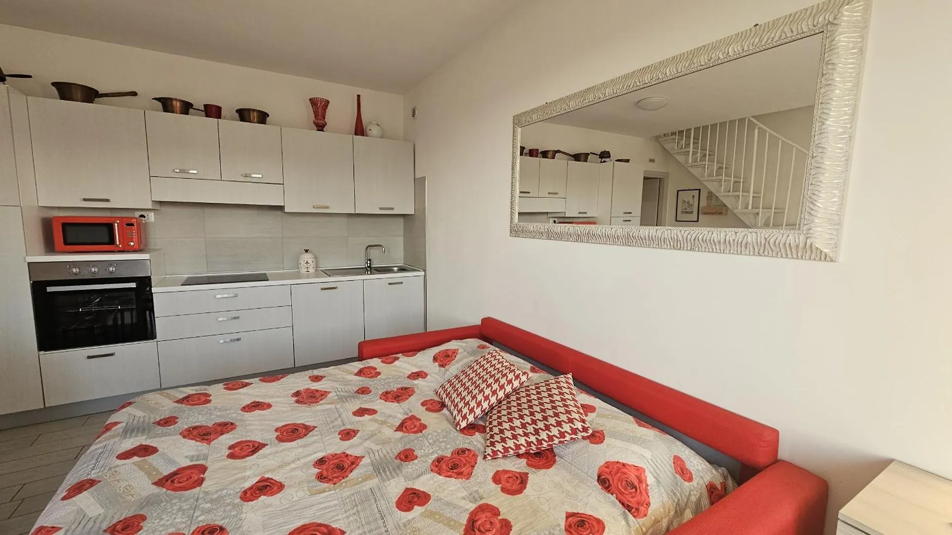 Residenza Pastrengo Apartments - Regarda Travel
