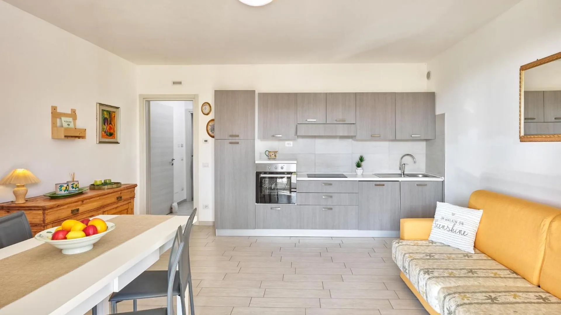 Residenza Pastrengo Apartments - Regarda Travel
