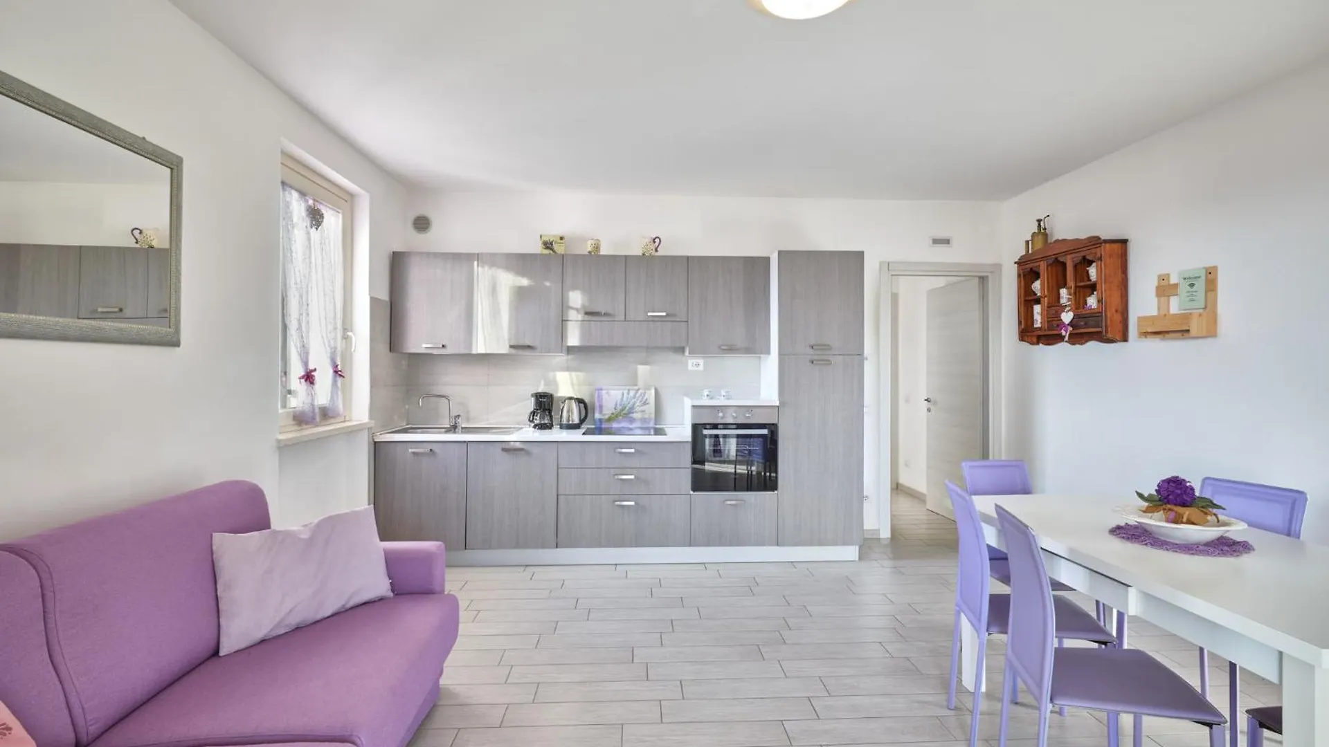 Residenza Pastrengo Apartments - Regarda Travel 0*,  Italien